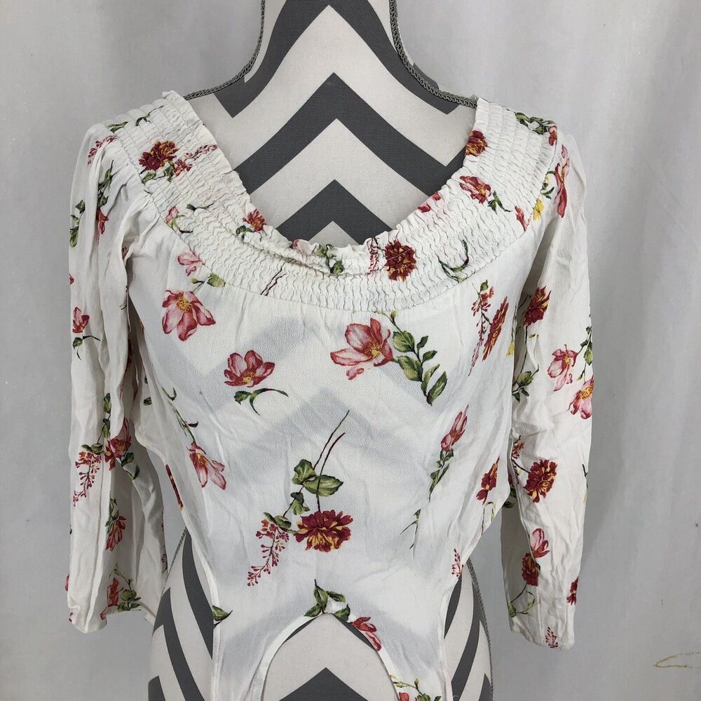 LA Hearts PacSun 3/4 Sleeve White Floral Crop Top Smocked Medium